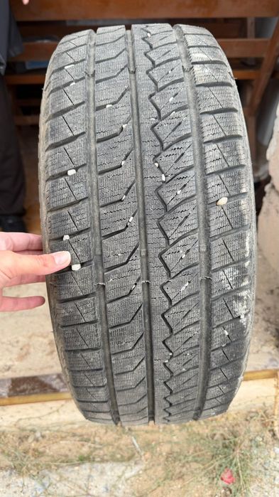 Продам зимние автошины 205х55хR16