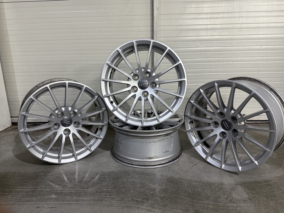 Set 4 jante aliaj  17 5X112  originale Audi A4 B9 A6  A5 Passat