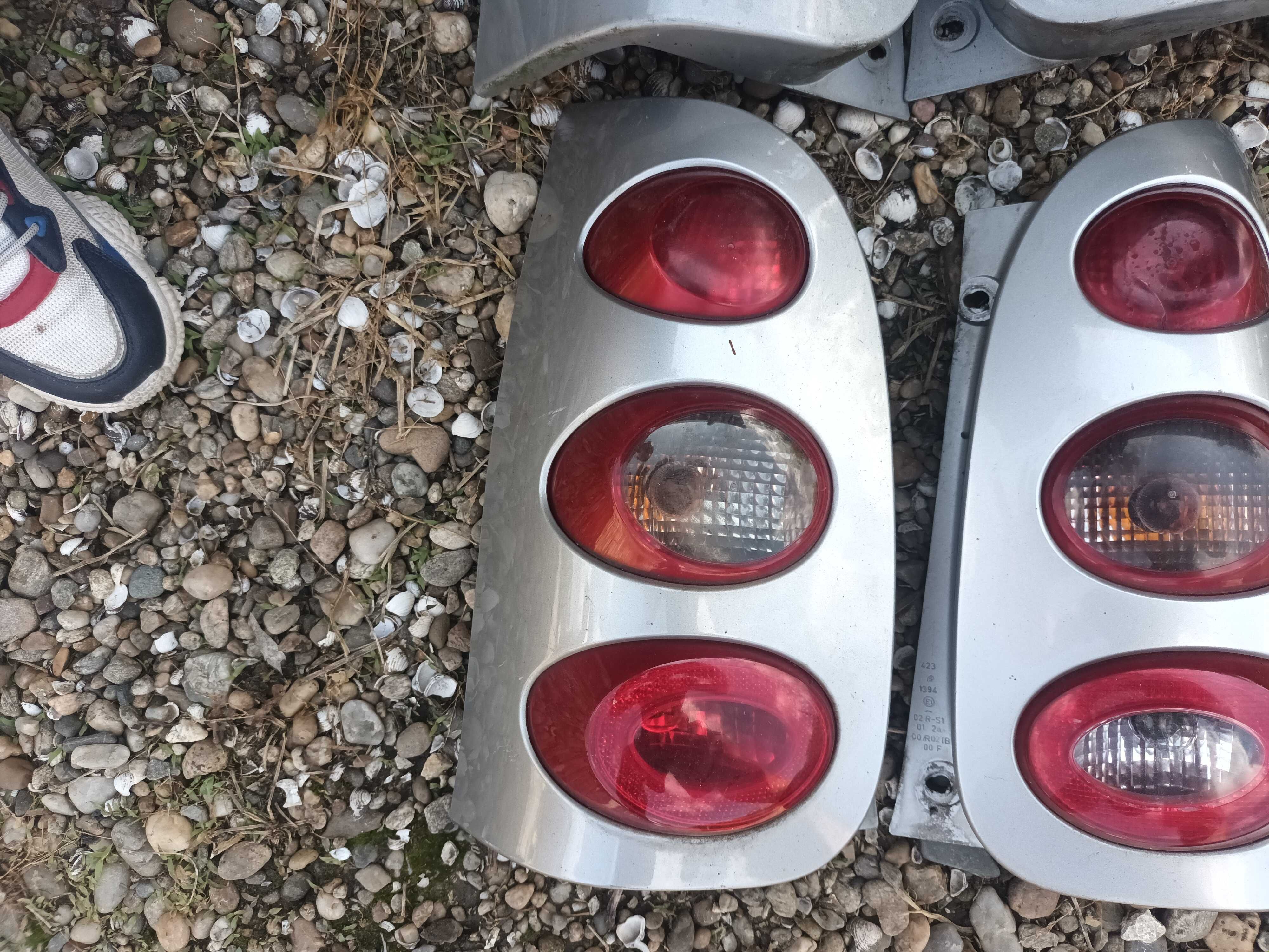 ляв и десен стоп за смар форту SMART FORTWO