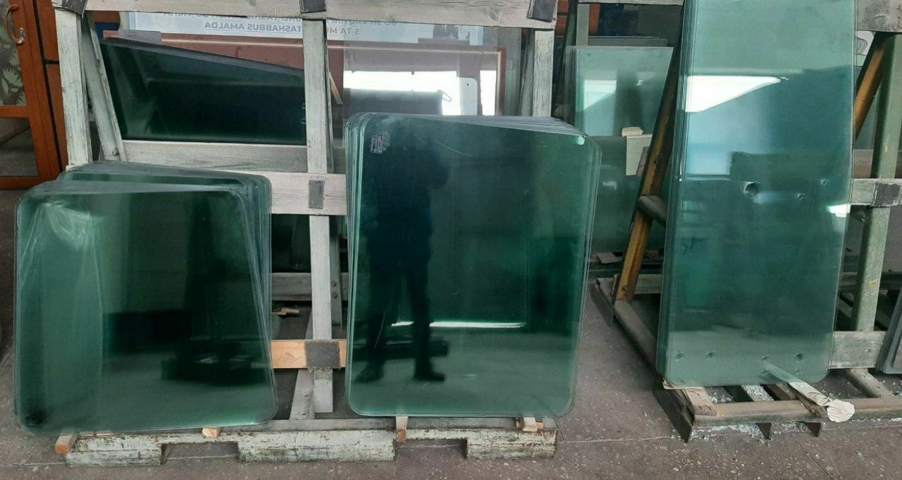 Стекло закалка черный и коричневый ТТЗ МТЗ тракторлар РОТАН столларга