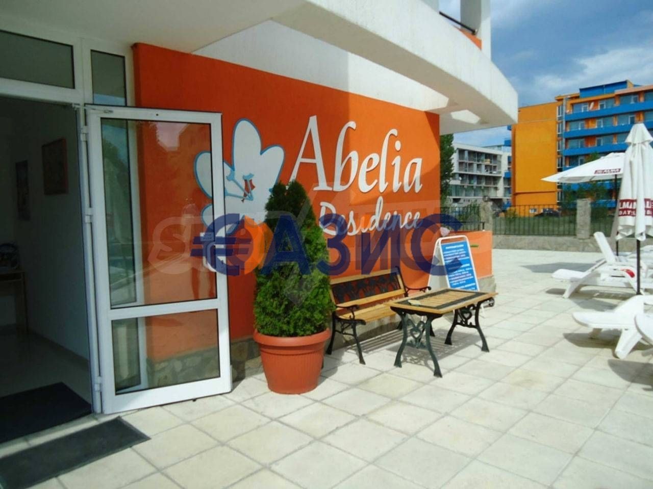 Продава се Едностаен апартамент в к.к. Слънчев бряг - 35 кв.м за 1143 €/кв.м - Снимка #10