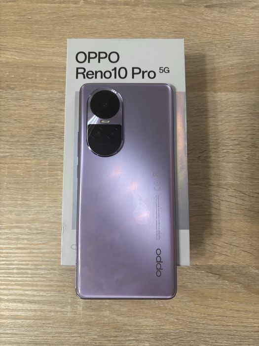 Vand telefon OPPO Reno 10 Pro