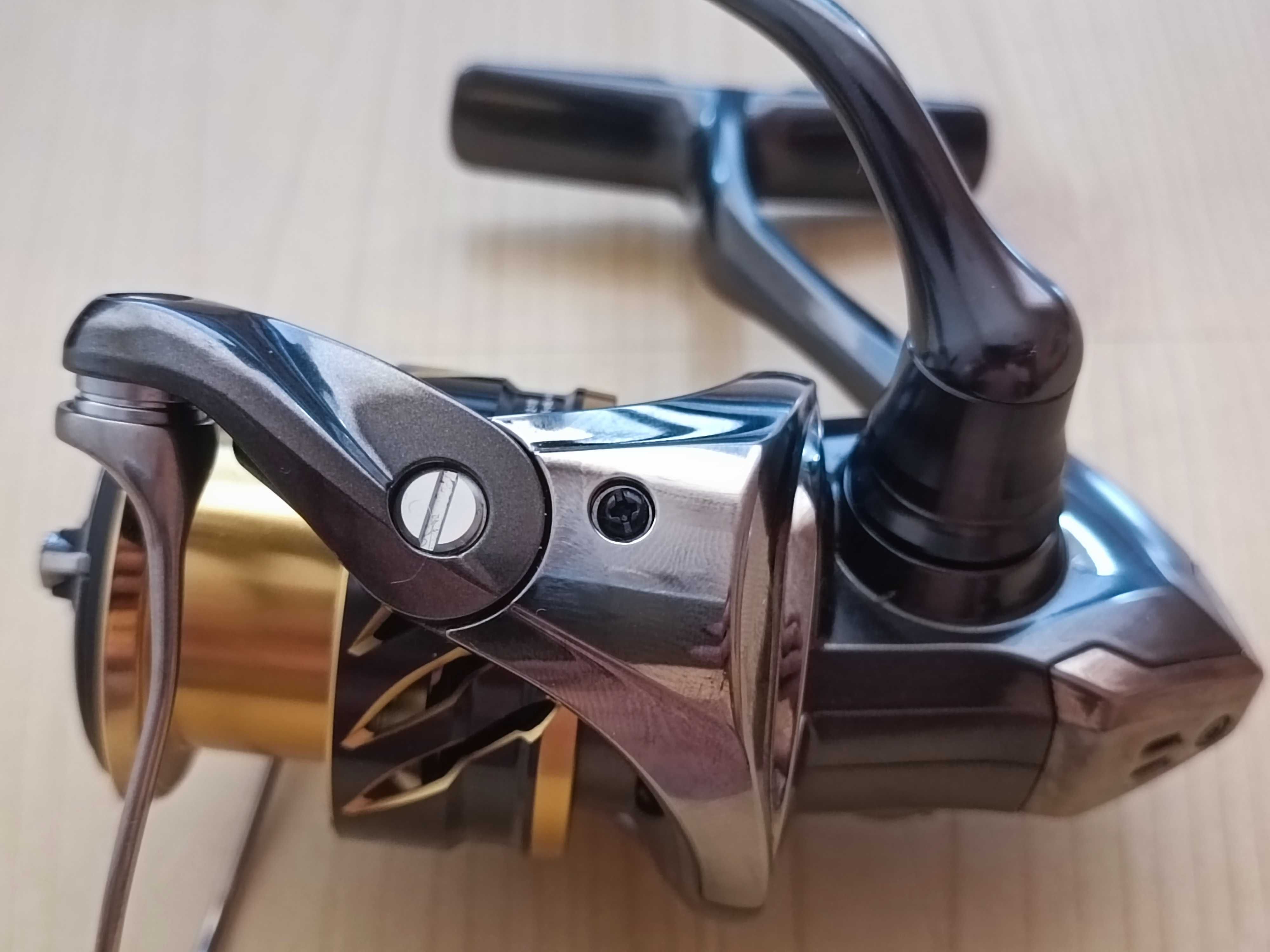 SHIMANO Twin Power 1000 FD