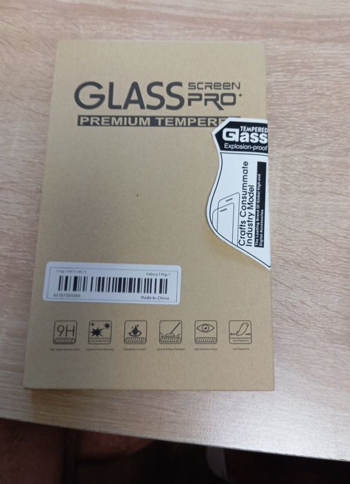 Samsung Galaxy Z Flip 7 защита на екрани