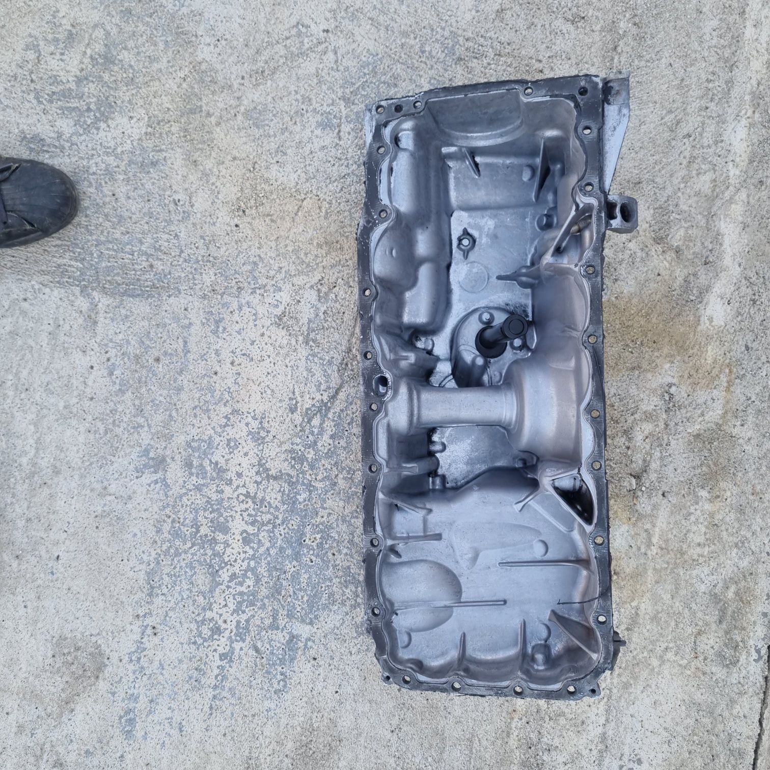 Baie ulei bmw x5 x6   f15 f16/ senzor nivel ulei.