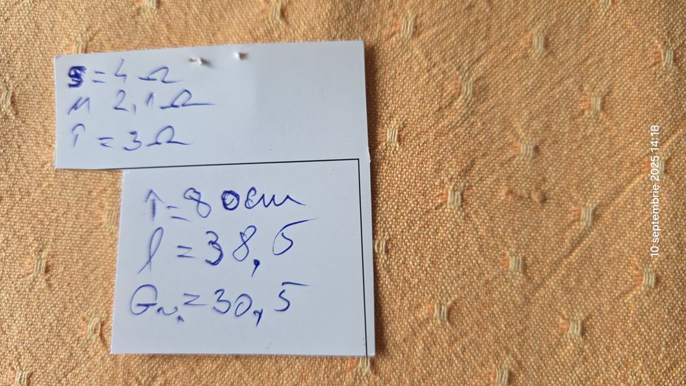 Amplitunere plus două boxe de 500 w