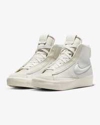 Nike Blazer Mid Victory trainers in white mix