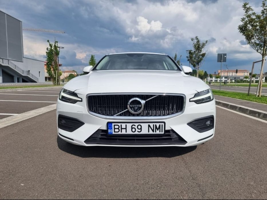 VAND/SCHIMB  Volvo V60 2019 2.0  190cp full dotat si foarte ingrijit