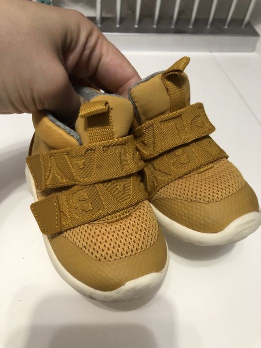 Adidasi Zara bebe