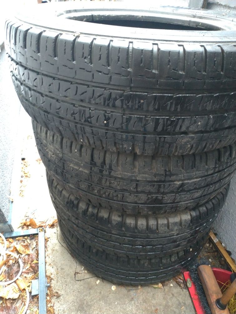 Anvelope vara 215/65R/16C(Microbuz)