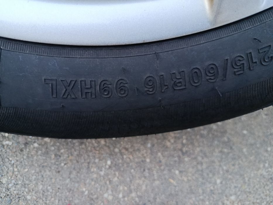 Jante vw passat B8 5x112 16, anvelope 215 60 16 iarna M +S