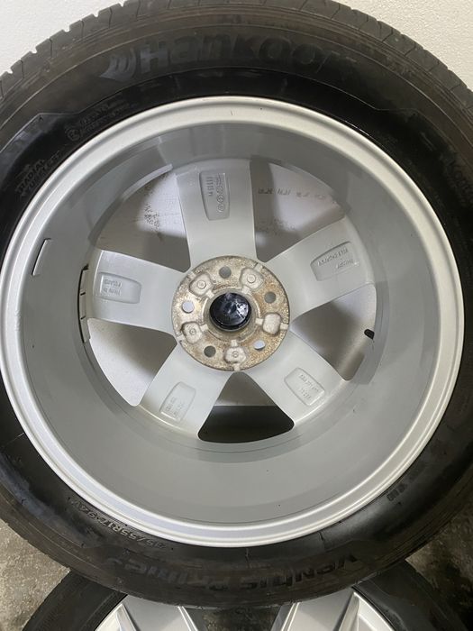 Jante 17 originale Vw Passat Tiguan cu anvelope de vara