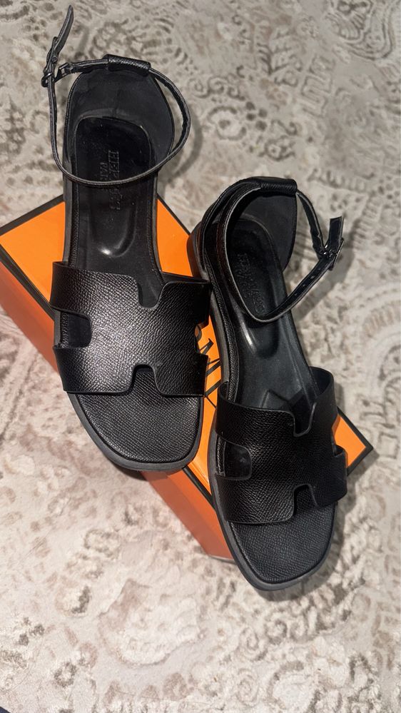 басаножки HERMES новые!