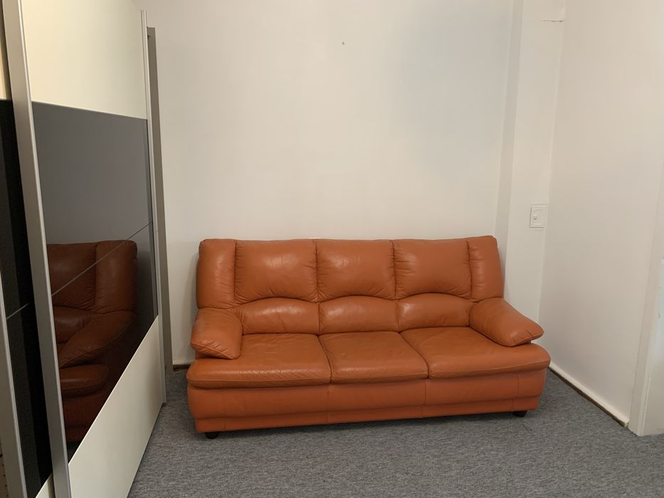 Casa 4 camere de inchiriat