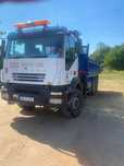 Iveco Trakker Camion Basculant cu Macara
