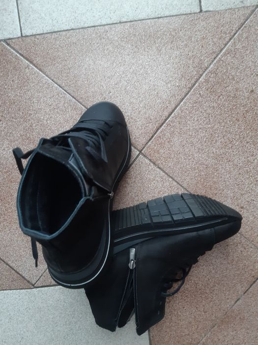 Маратонки, боти за сезона.40 номер.