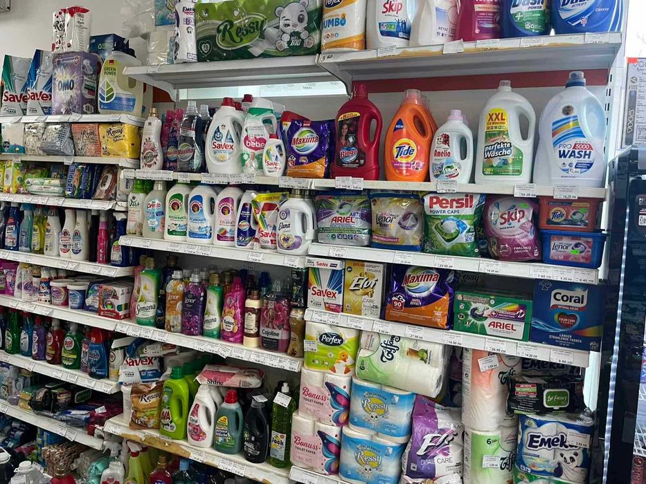 Разработен хранителен магазин в Перник