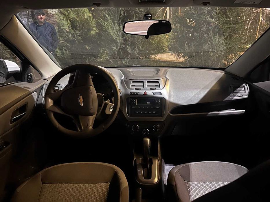 Срочно Кобалт сотилади, 2024 йил 12050 $