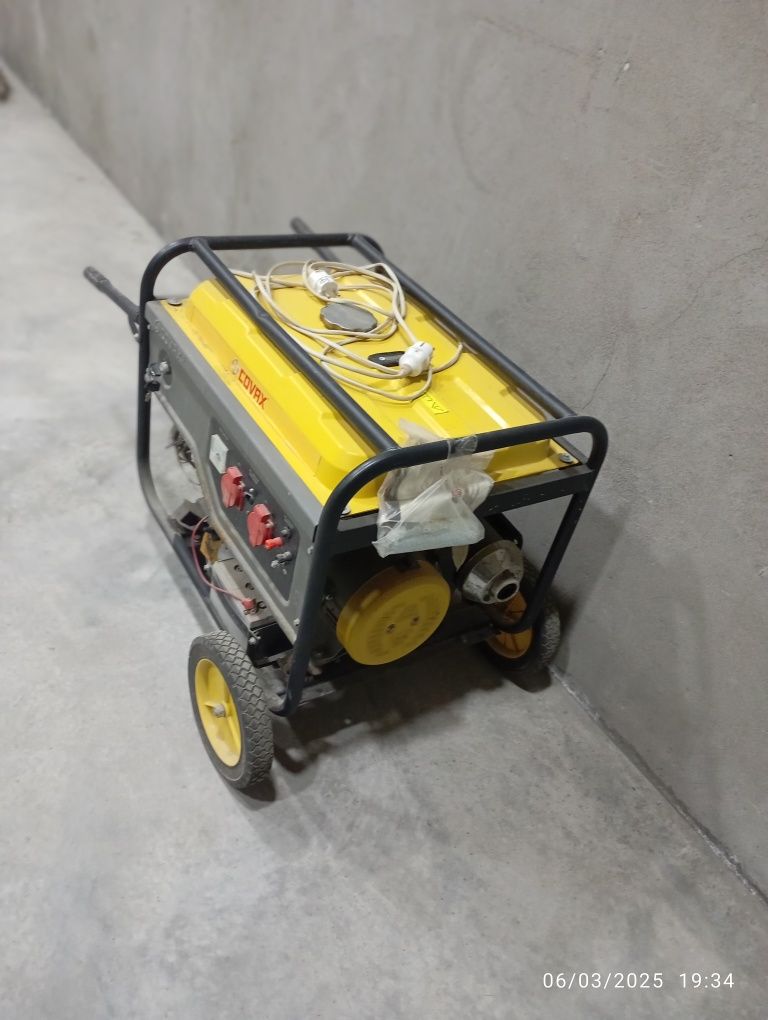 Divijok benzinda ishlidi 7.5 kv sotiladi