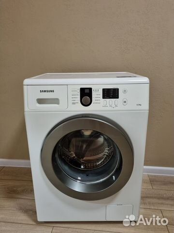 Продам на запчасти  стиральную машину