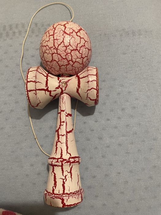 vand sau schimb kendama numai in barlad
