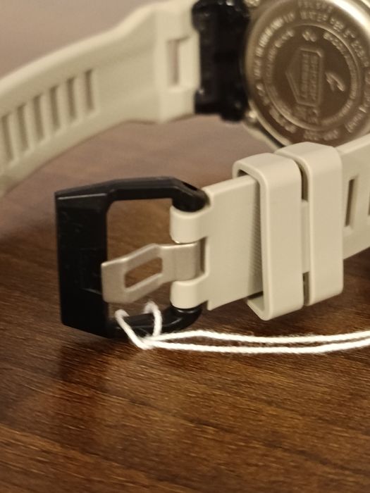 Casio GBD-200UU-9ER; ORIGINAL, sigilat.