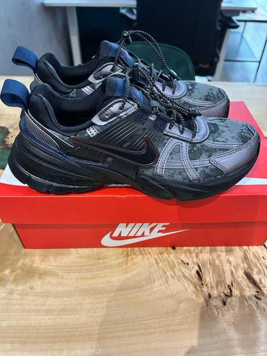 Nike V2K Run маратонки – номер 38, нови с кутия
