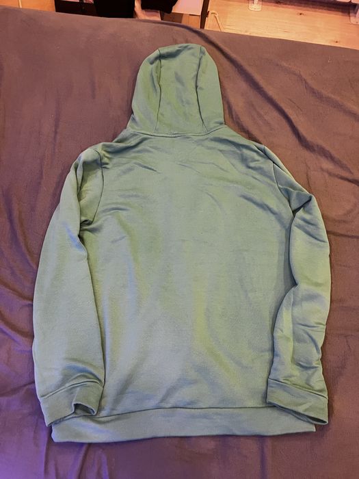 Светлозелен суичър Nike