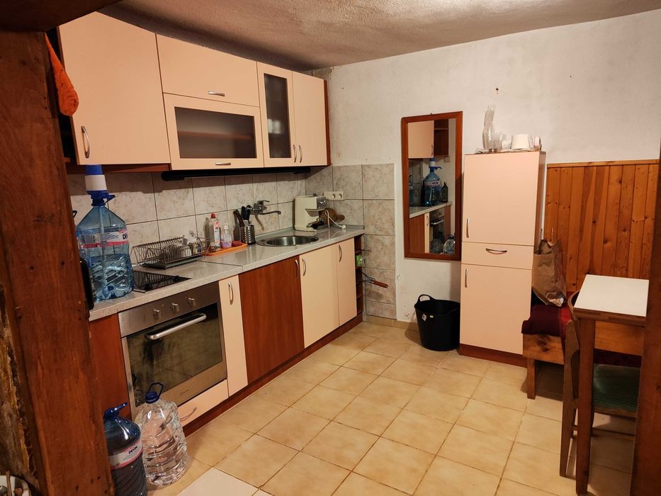 Продава се Къща в с. Церецел, Област София-област - 100 кв.м за 590 €/кв.м - Снимка #2