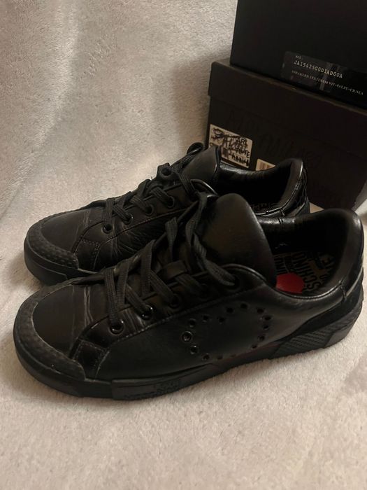 Adidasi Love Moschino