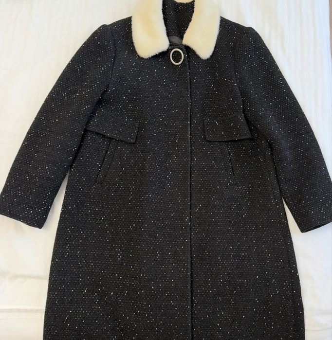 Стильное, зимнее пальто в отличном качестве