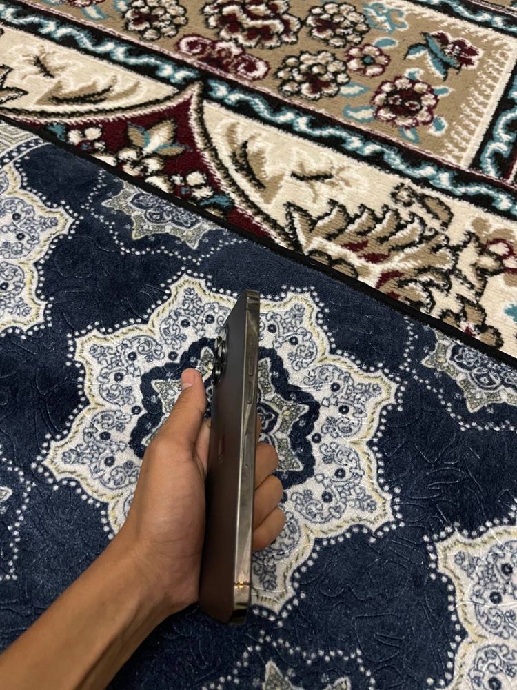 Iphone 12 pro max sotiladi