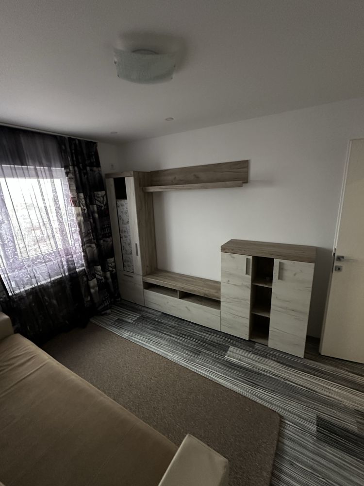 Apartament de inchiriat