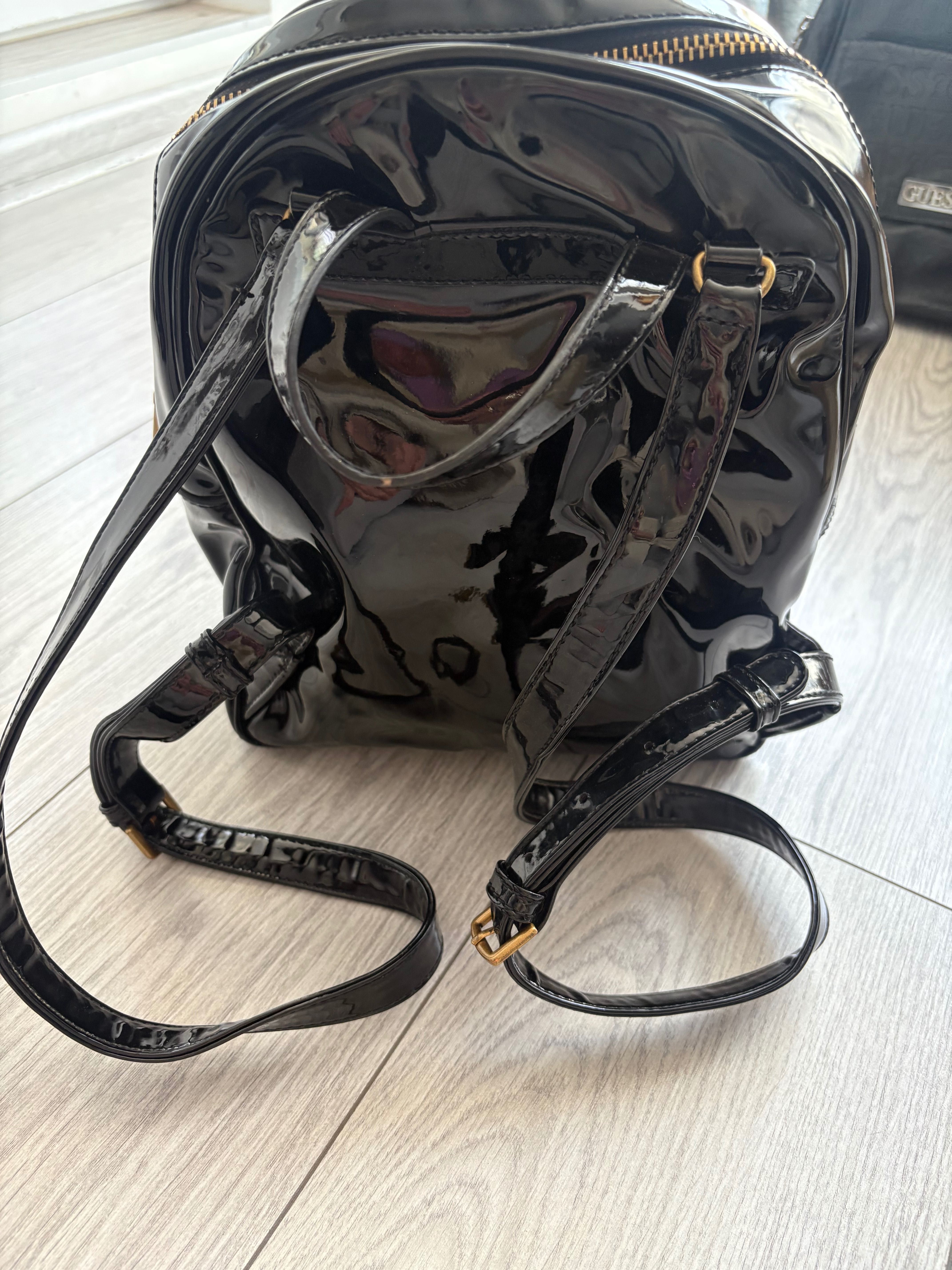 Дамска Раница Guess