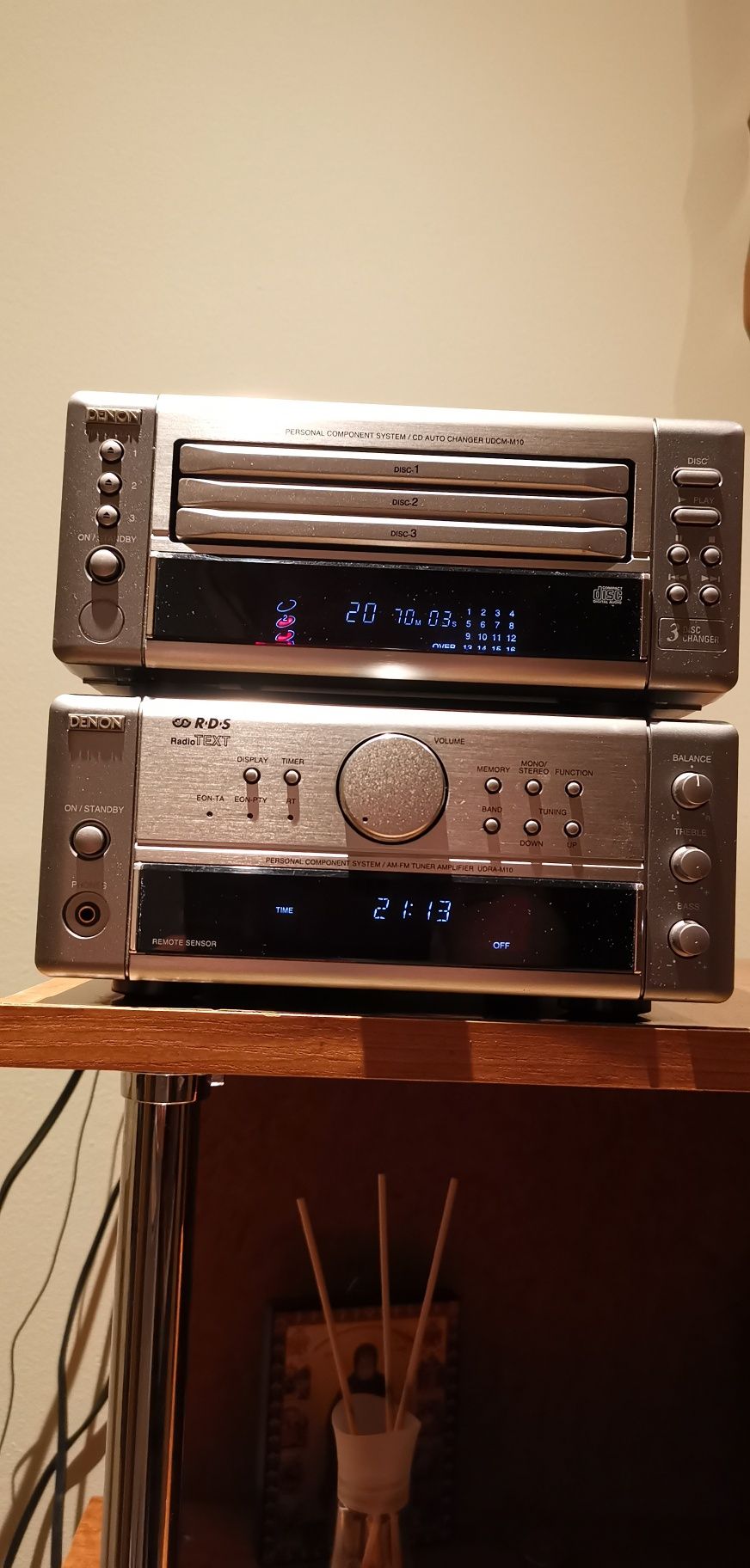 Denon Udcm- M10 CD Player 3 Disc