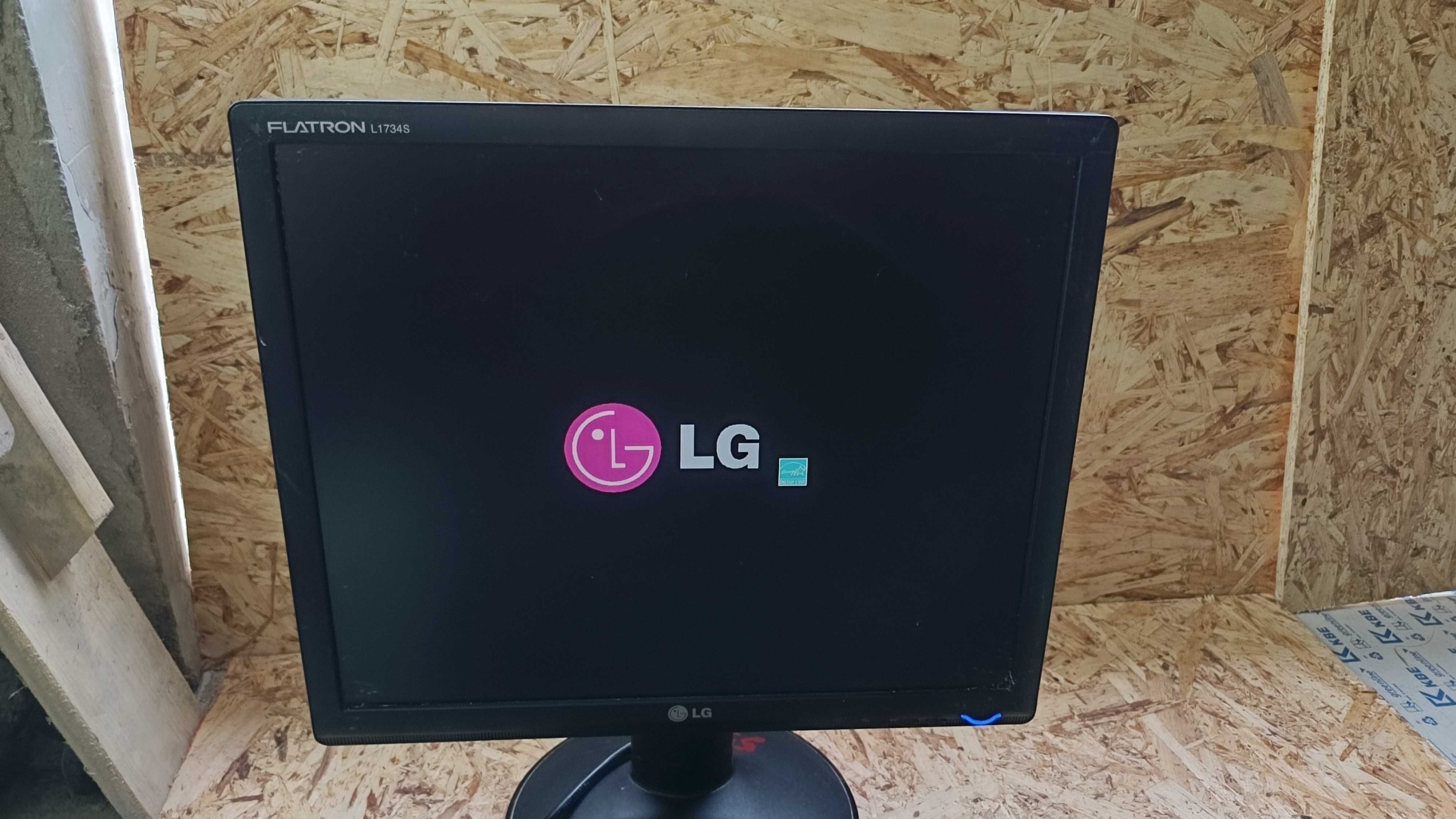 Мониторы LG FLATRON L1742S/L1734S 2 шт. + 3 шт