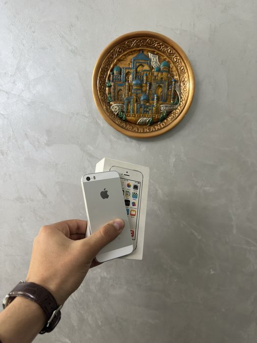Iphone 5s 16 gb 93% korobka dok