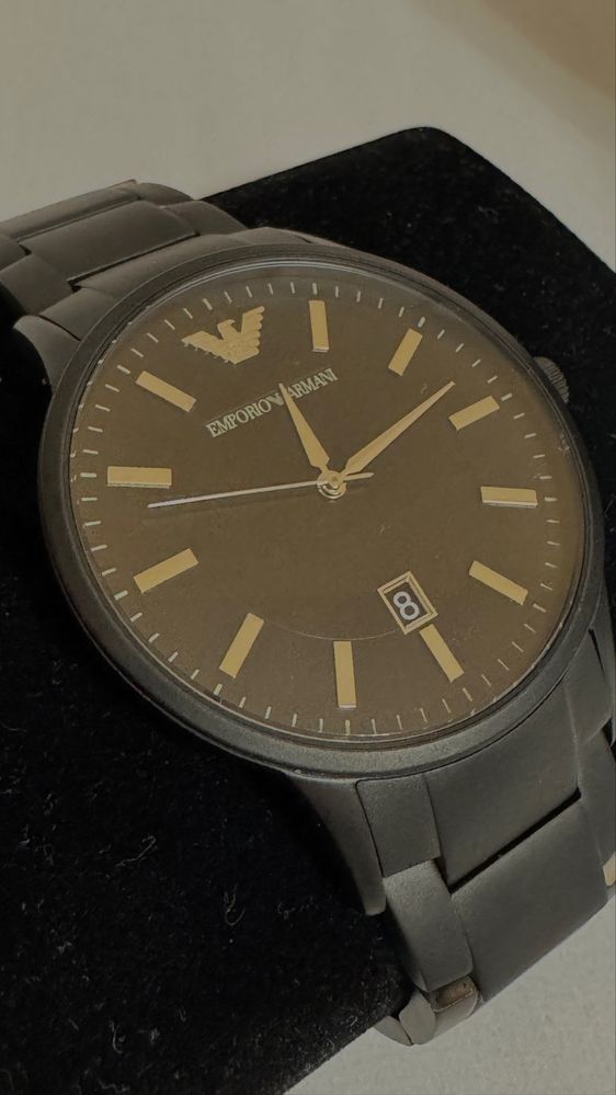 Emporio Armani часы новые с документами