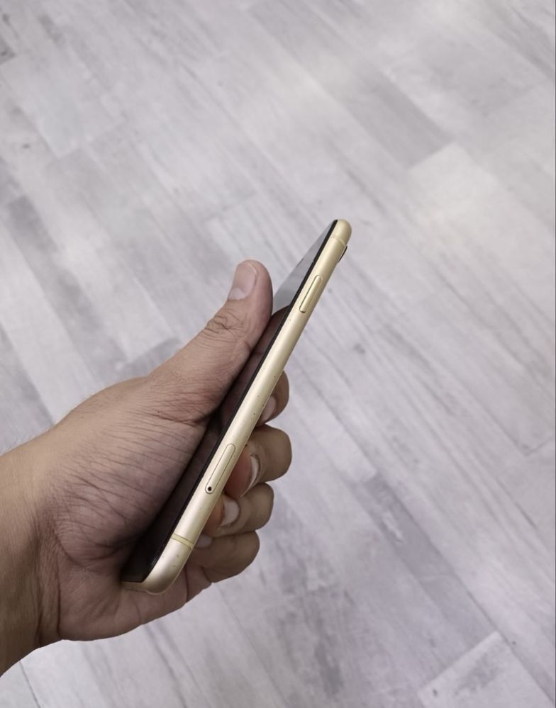 iphone Xr 64 gb holati yaxshi