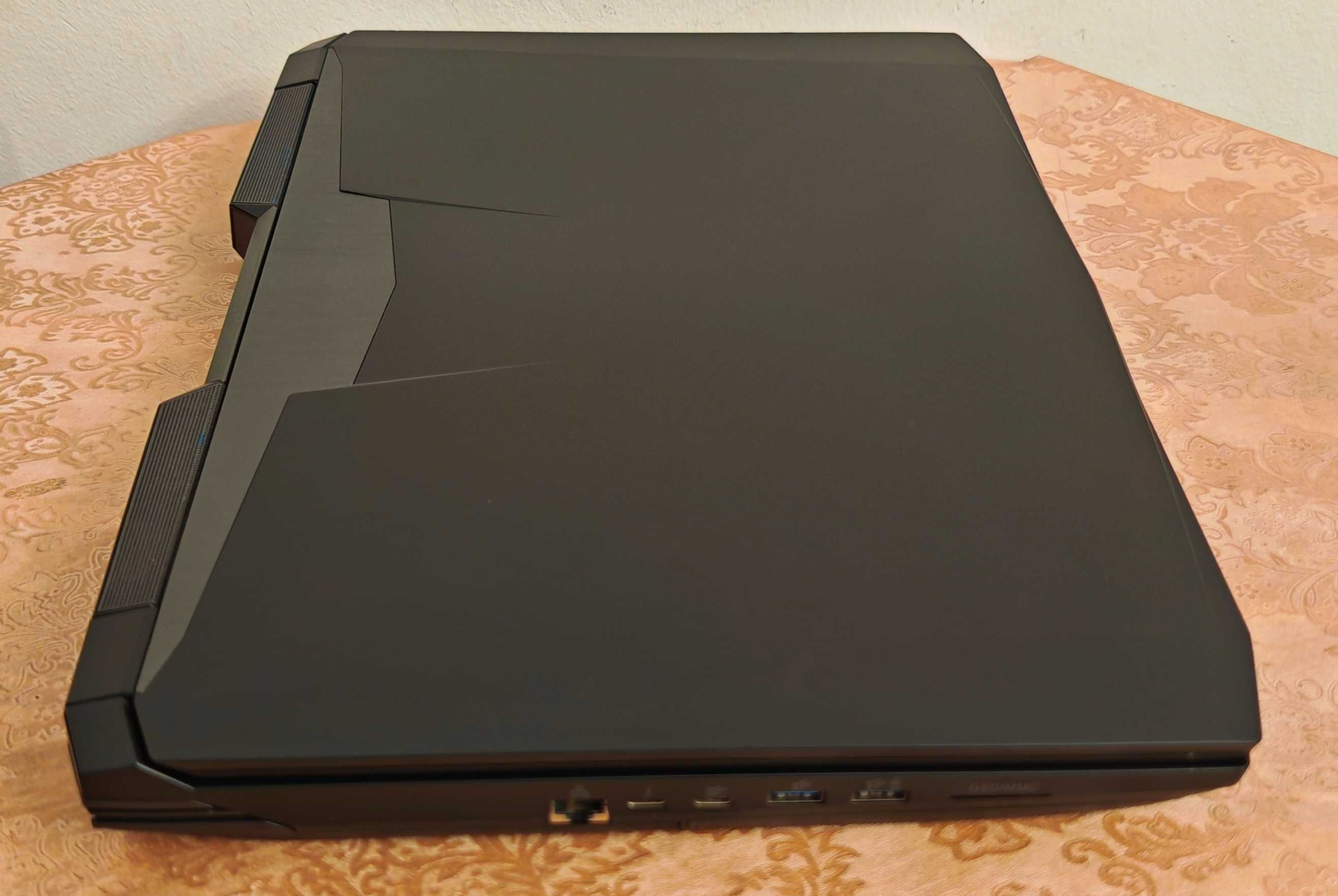 RTX 2080 8GB/Core i5-8600K/16GB RAM/512G SSD/17.3 G-SYNC/PC Specialist