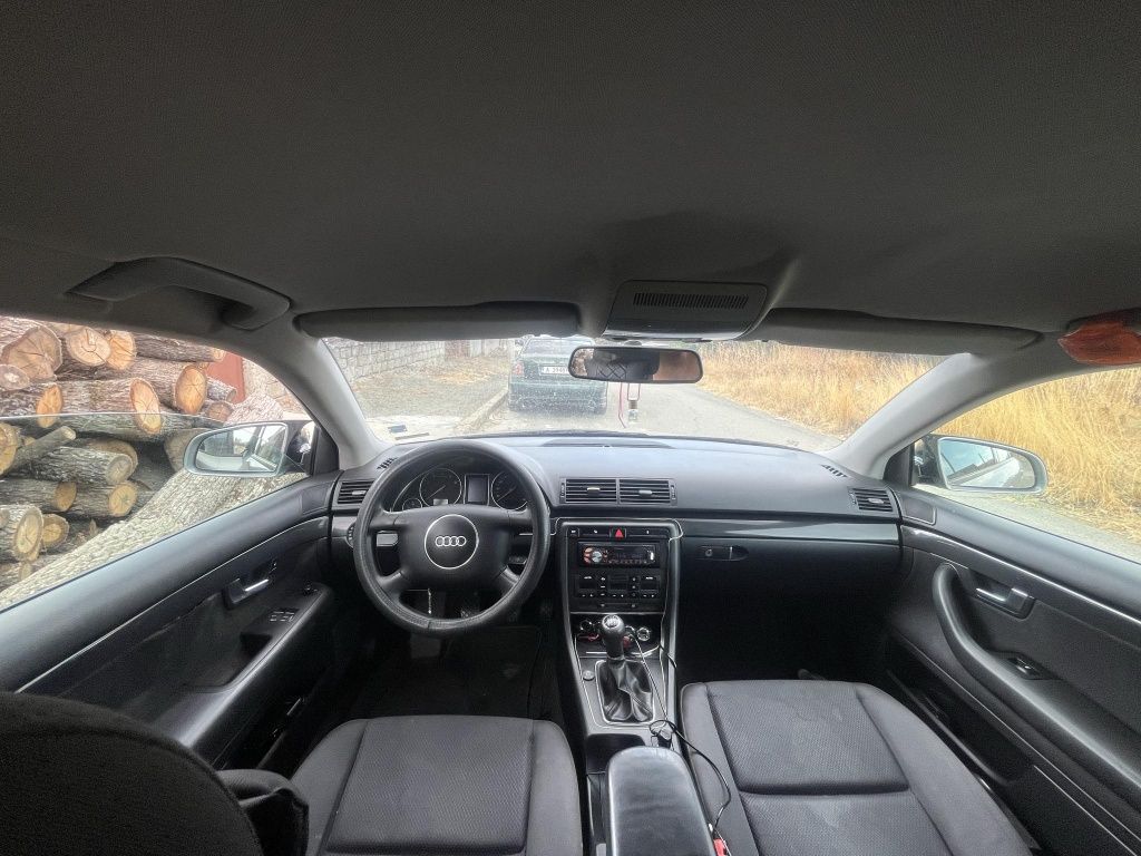 Audi A4 b6 във   много добро състояние
