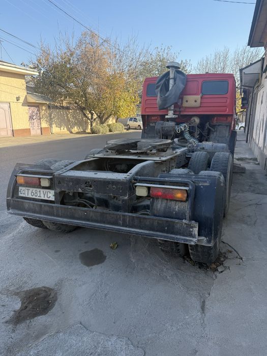 Kamaz tigach srochna 1989 xolati yurib turgan moshina s