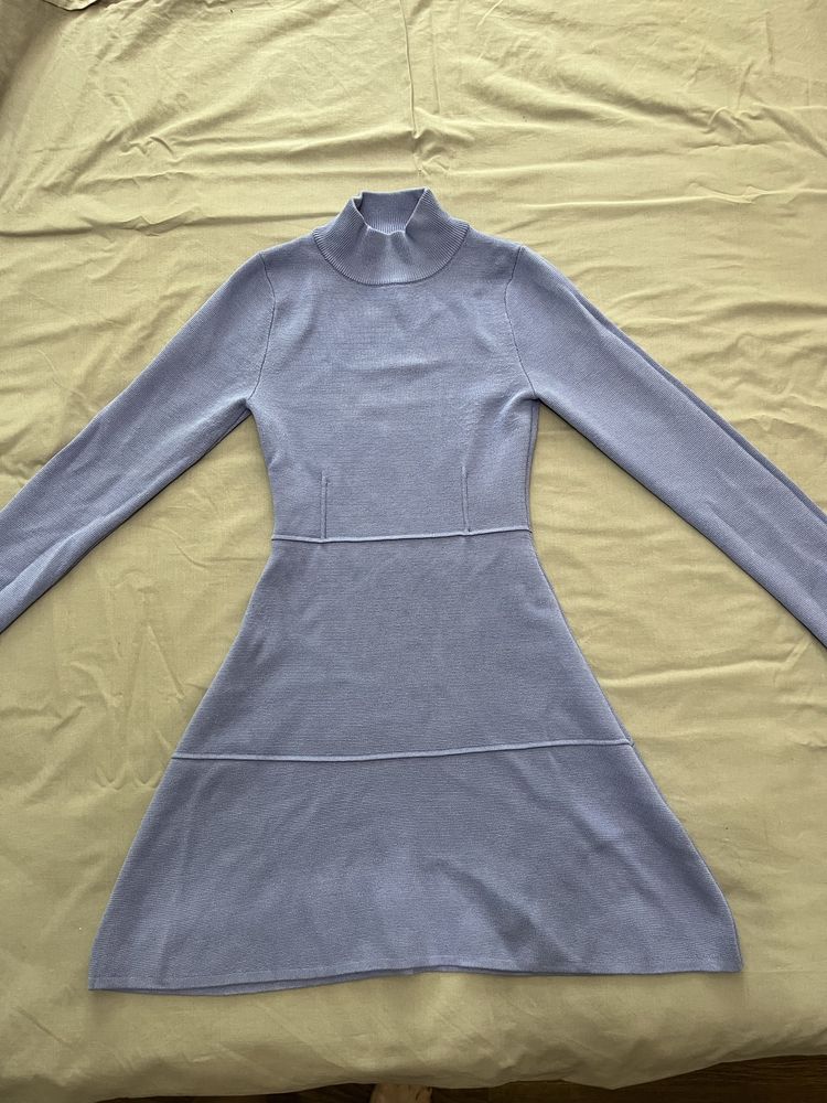 Продается платье Zara.