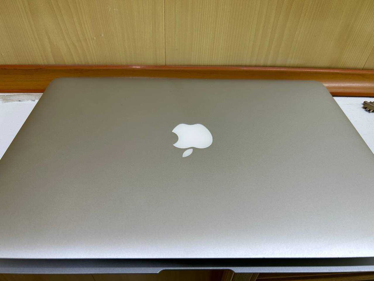 Apple MacBook Air 13 дюймов Уральск 0702 лот 290806