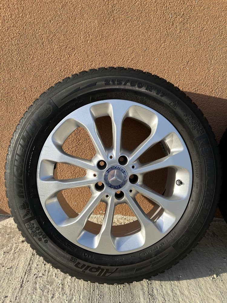 Mercedes Мерцедес w156 Джанти  гуми