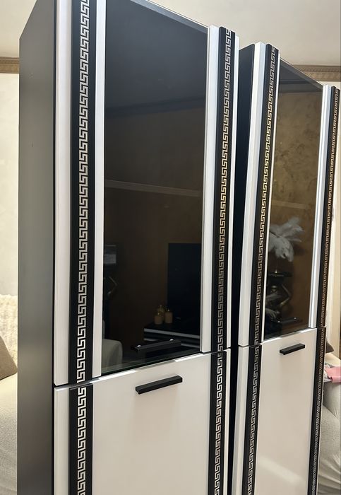 2 секции за хол като нови.