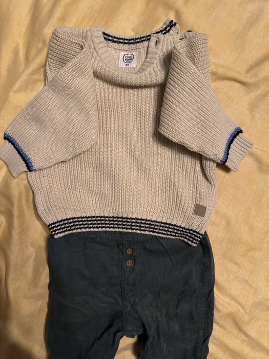 Set pantaloni si bluza groase marimea 86/92