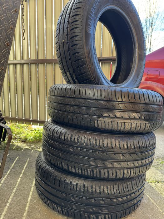 Cauciucuri CONTINENTAL,"195/65/R15 "de vara(aproape noi)