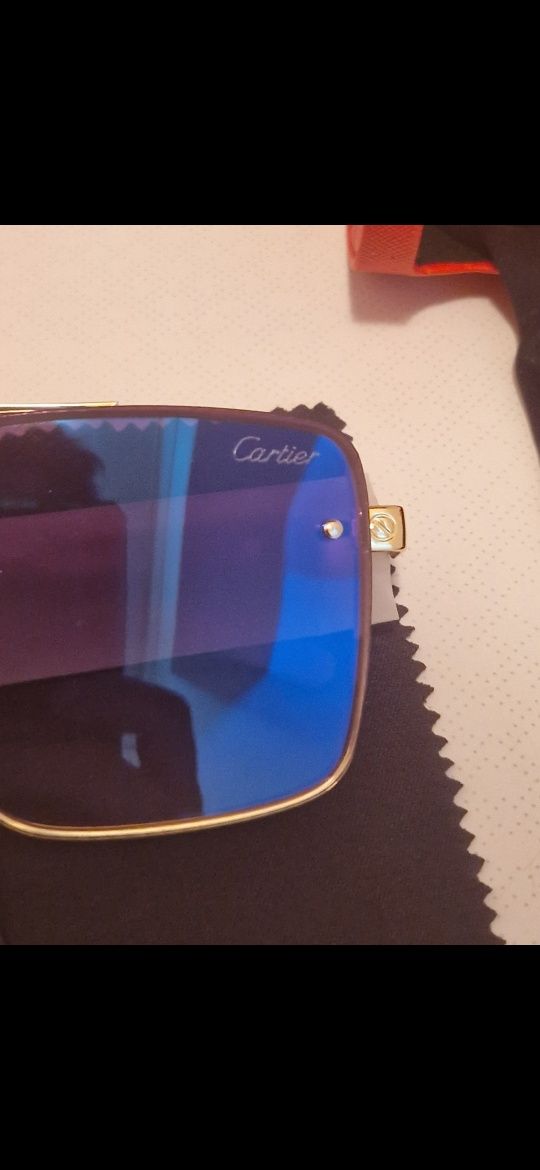 Ochelari Cartier cu toc