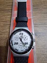 Swatch alb si gri/negru